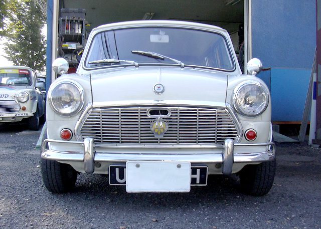 ’69年式 モーリス トラベラー