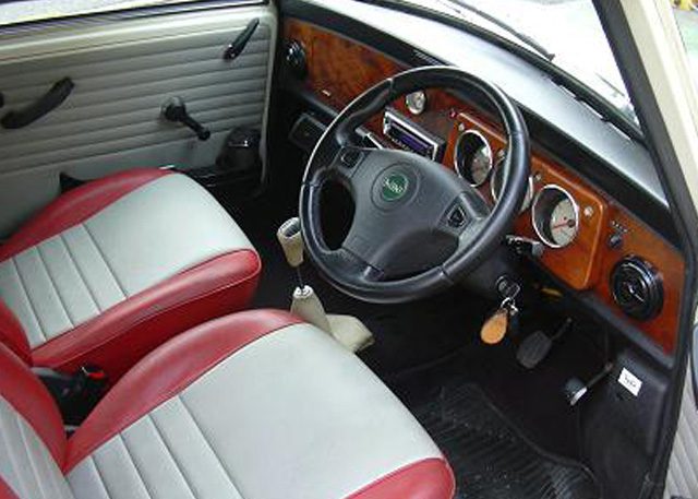 2002年登録 1300 MPI OEW